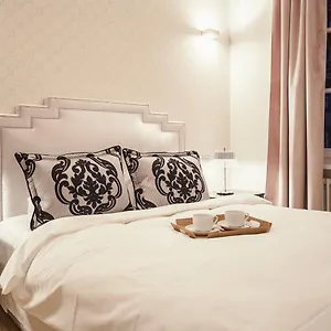Swietojanska Old Town Deluxe Apartament , Warsaw Poland